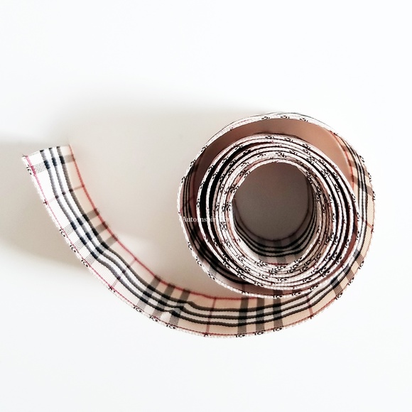 Authentic BURBERRY Signature Tartan Plaid RIBBON - Picture 3 of 5